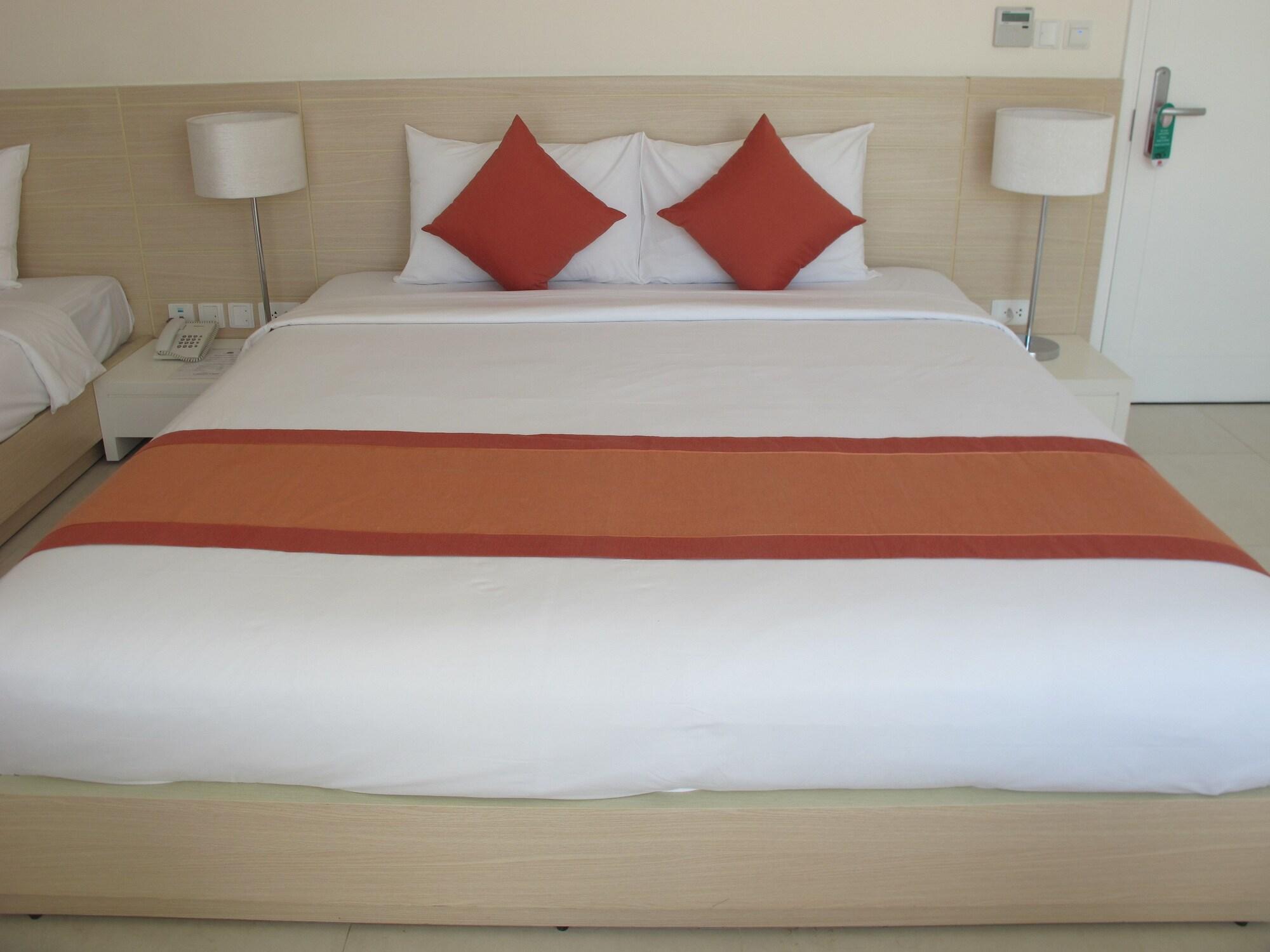 Nhi Phi Hotel Nha Trang Kültér fotó