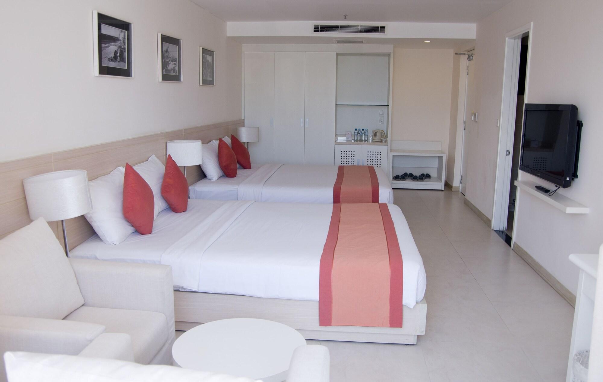 Nhi Phi Hotel Nha Trang Kültér fotó