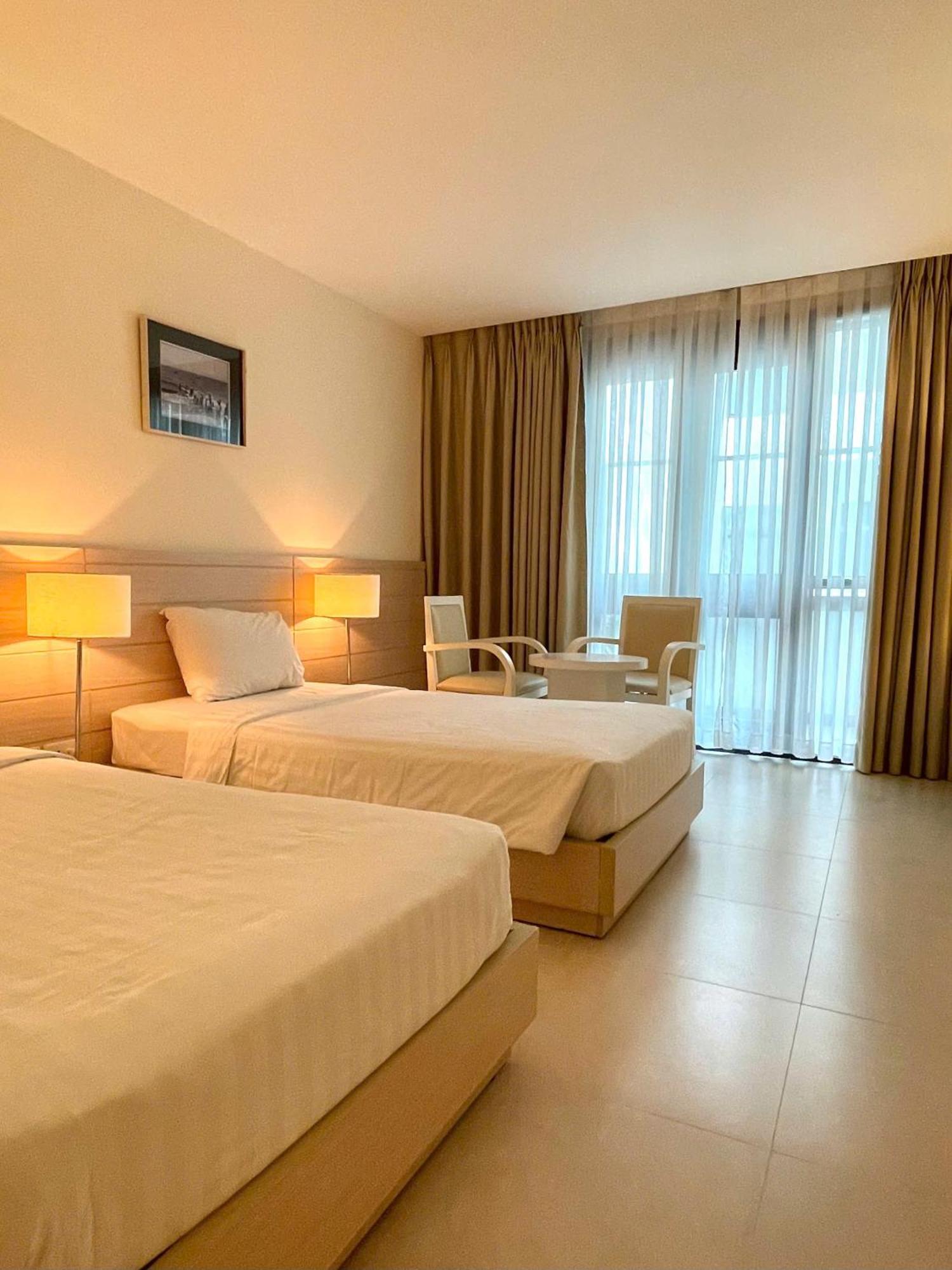 Nhi Phi Hotel Nha Trang Kültér fotó