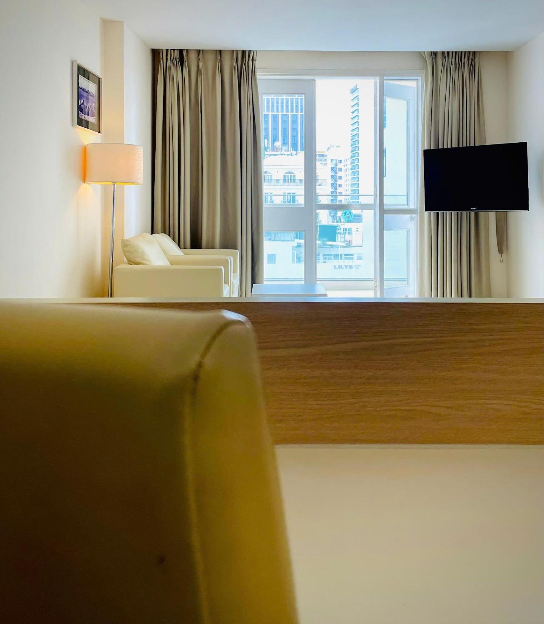 Nhi Phi Hotel Nha Trang Kültér fotó