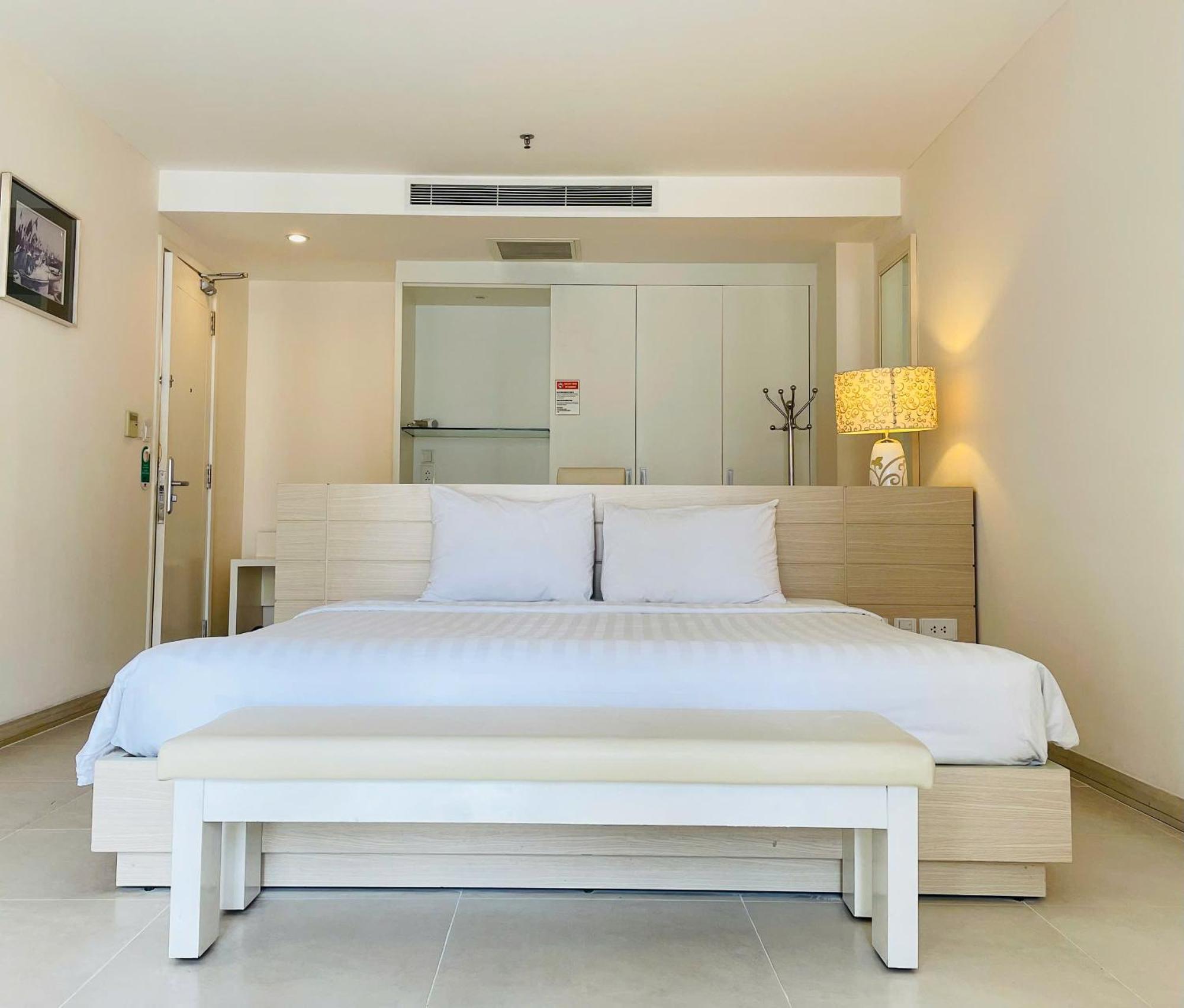Nhi Phi Hotel Nha Trang Kültér fotó